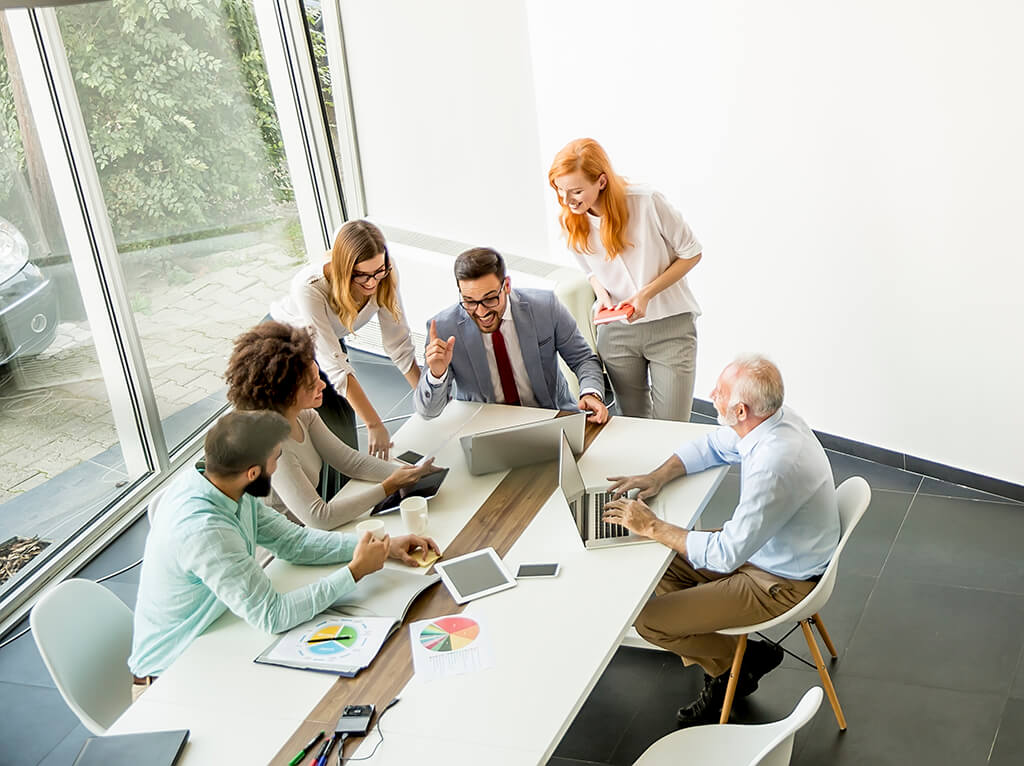 Equipo CVARX trabajando